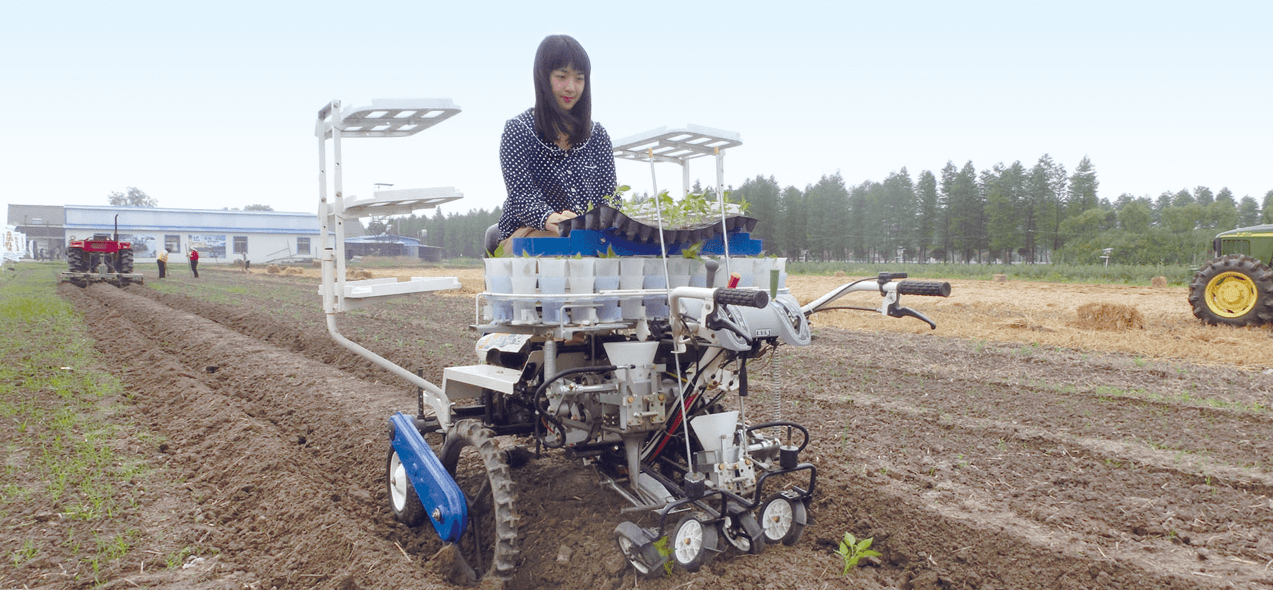 ISEKI-PVHR-Series-Riding-Type-Vegetable-Transplanting-Machine (7).png