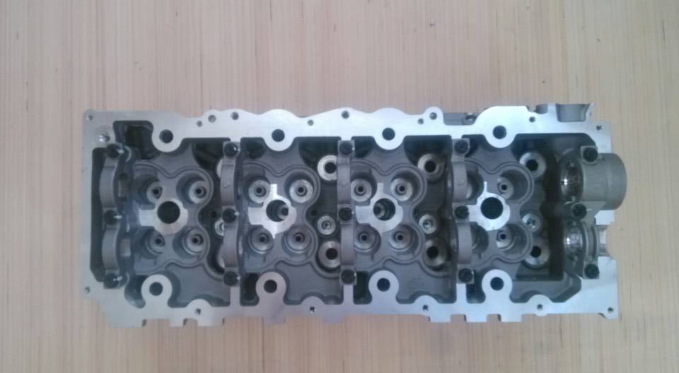 Cylinder Heads 2KD For Toyota 908784