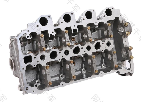 Cylinder Head For Mitsubishi 4D56 908511 MD185922