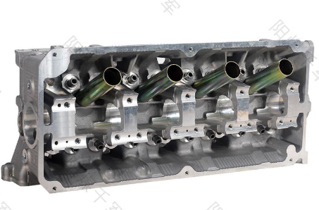 MD305479 Cylinder Head For Mitsubishi 4G64 